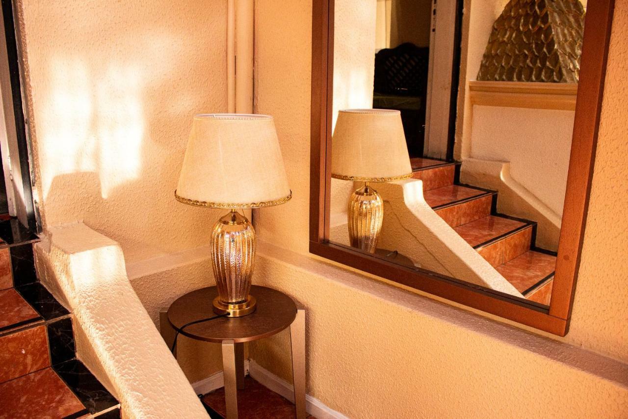 Hostal Loro Verde 키토 외부 사진
